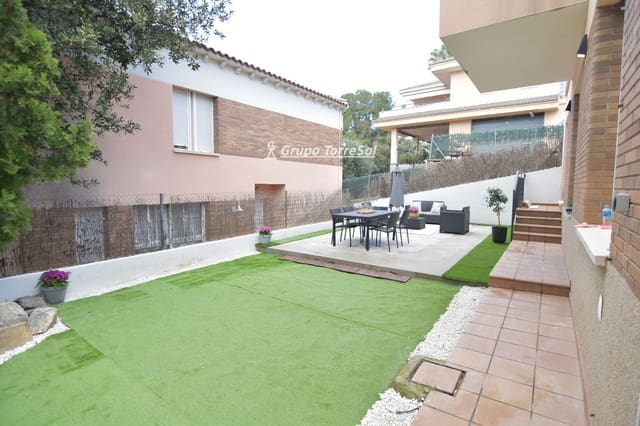 Chalet de 4 habitaciones en Segur de Calafell, Calafell en venta - 388.000 € (Ref: 9606812)