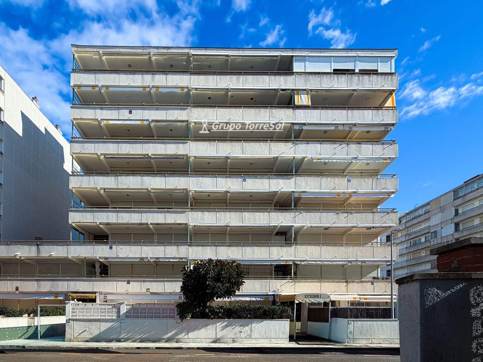 4 bedroom Flat for sale in Calafell - € 329,000 (Ref: 9606814)