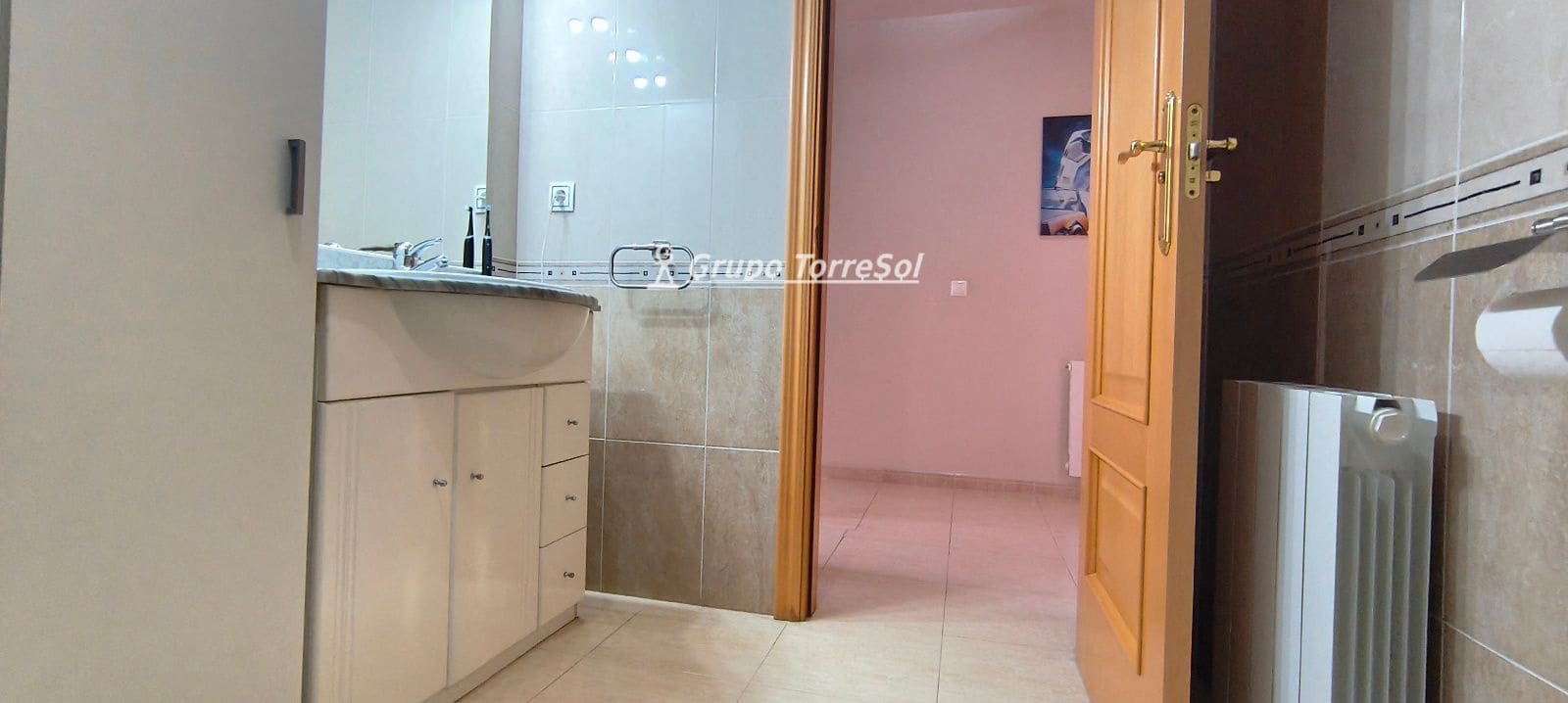 3 makuuhuone Omakotitalo myytävänä paikassa Banyeres del Penedes mukana 
autotalli - 210 000 € (Ref: 9610076)