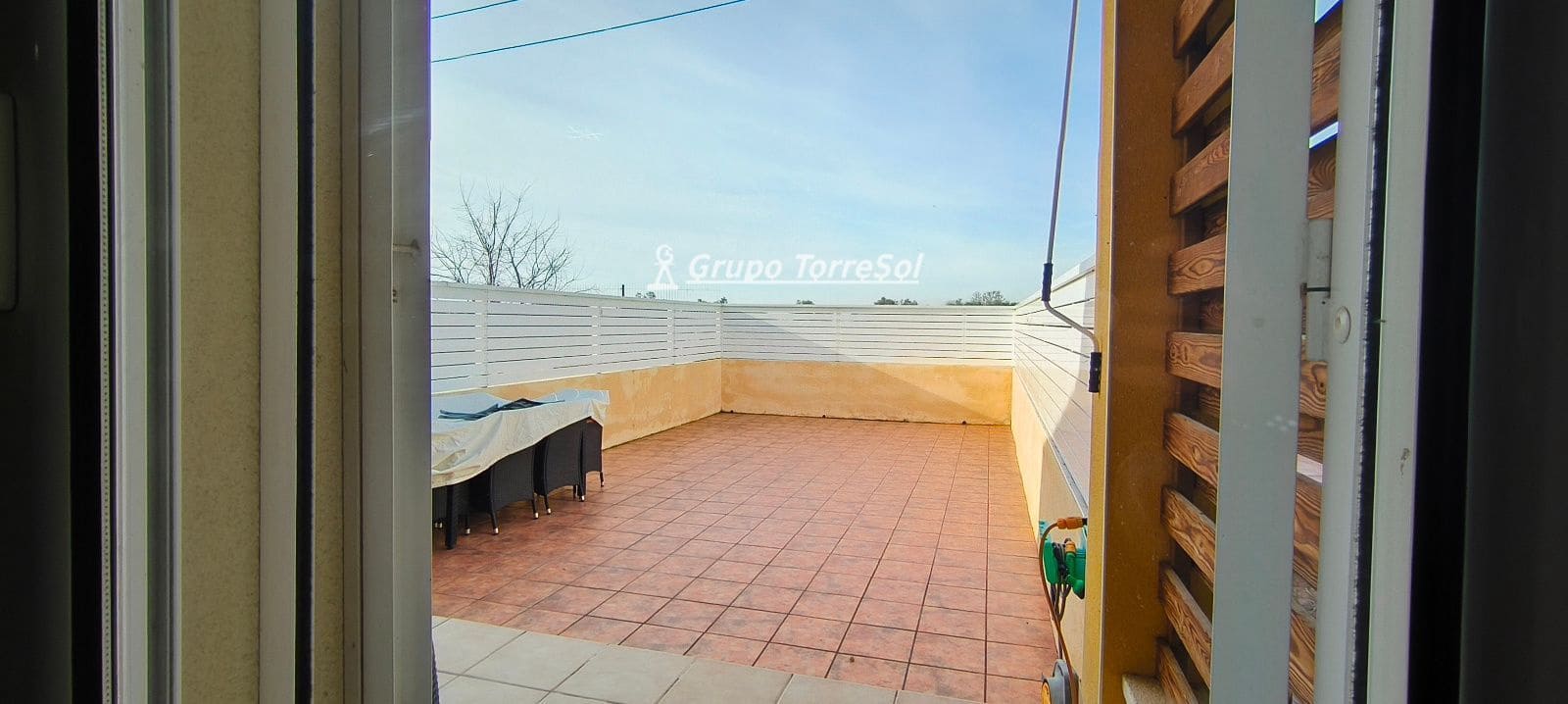 3 makuuhuone Omakotitalo myytävänä paikassa Banyeres del Penedes mukana 
autotalli - 210 000 € (Ref: 9610076)