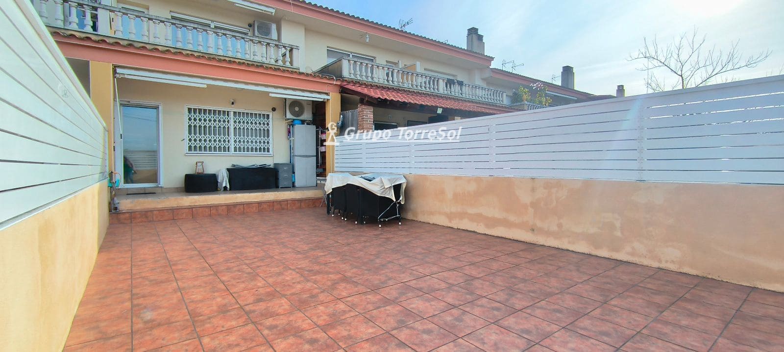 3 makuuhuone Omakotitalo myytävänä paikassa Banyeres del Penedes mukana 
autotalli - 210 000 € (Ref: 9610076)