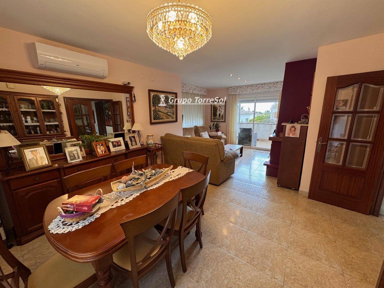 6 quarto Casa em Banda para venda em Creixell com garagem - 329 000 € (Ref: 9611873)