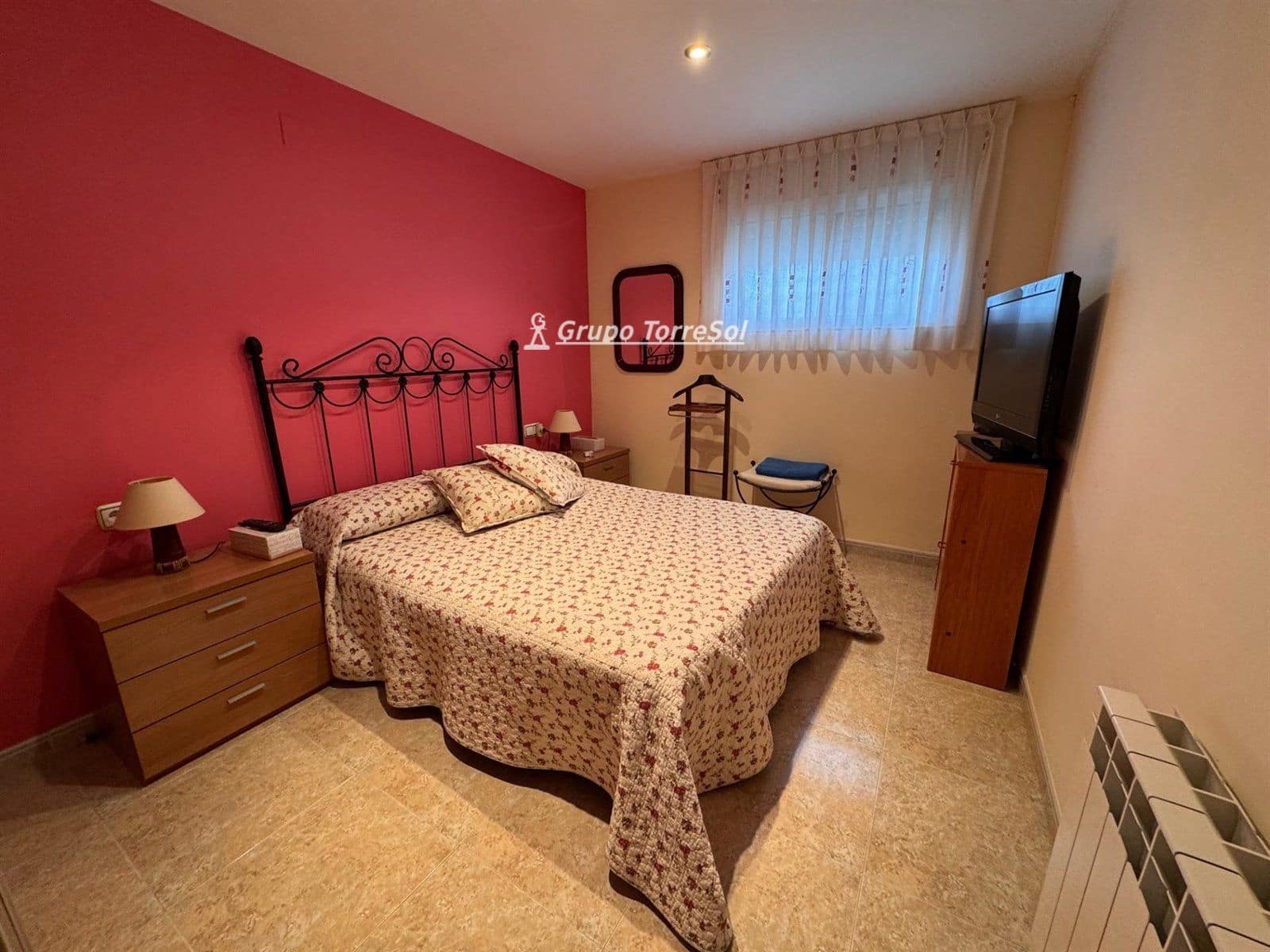 6 quarto Casa em Banda para venda em Creixell com garagem - 329 000 € (Ref: 9611873)