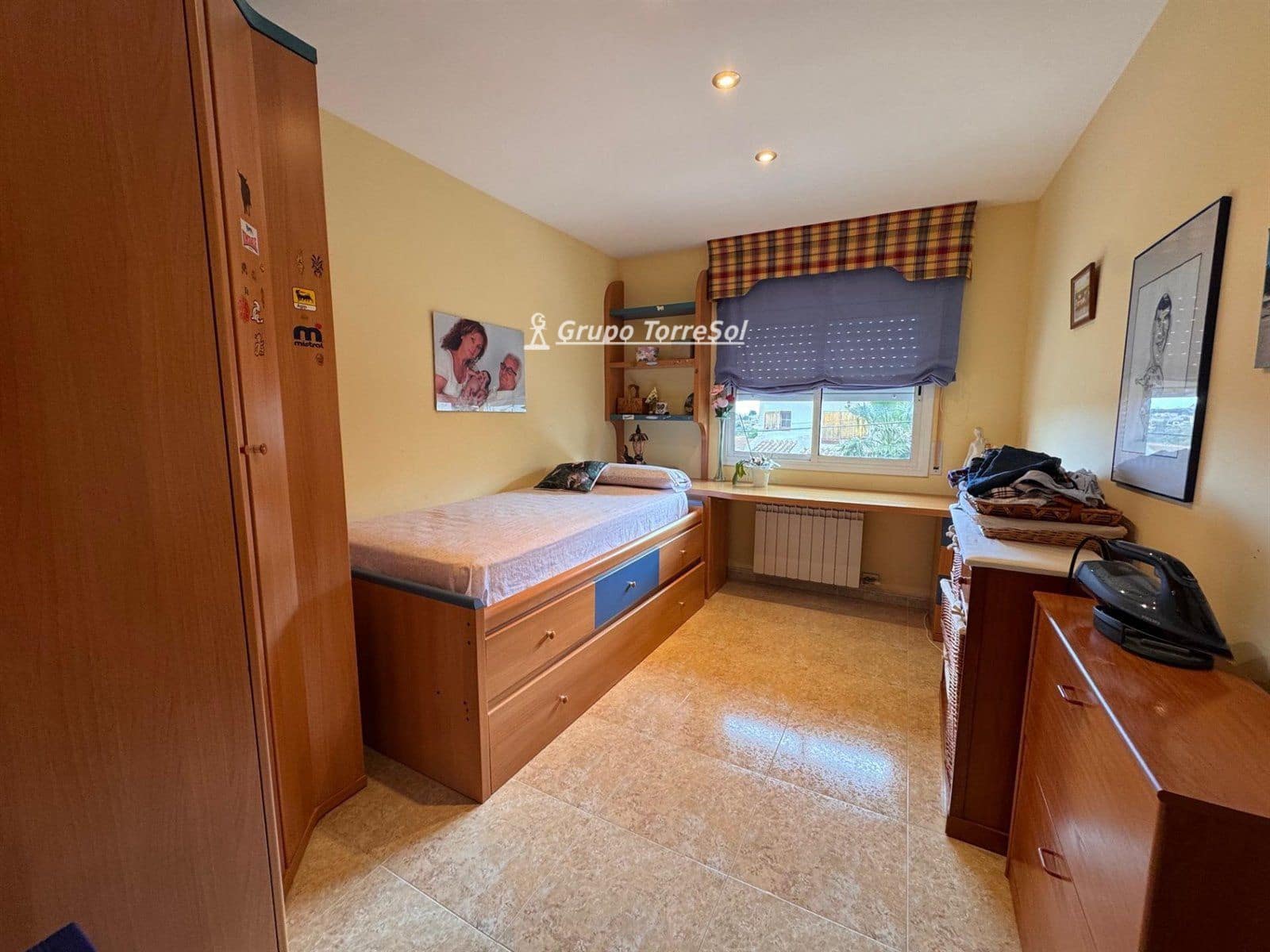 6 quarto Casa em Banda para venda em Creixell com garagem - 329 000 € (Ref: 9611873)
