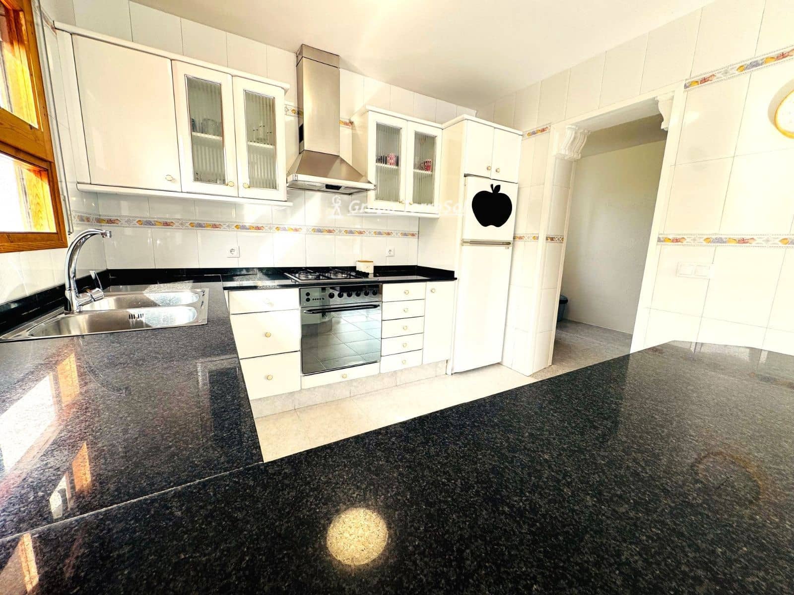 5 soverom Villa til salgs i L'Ametlla de Mar med svømmebasseng garasje - € 350 000 (Ref: 9611874)