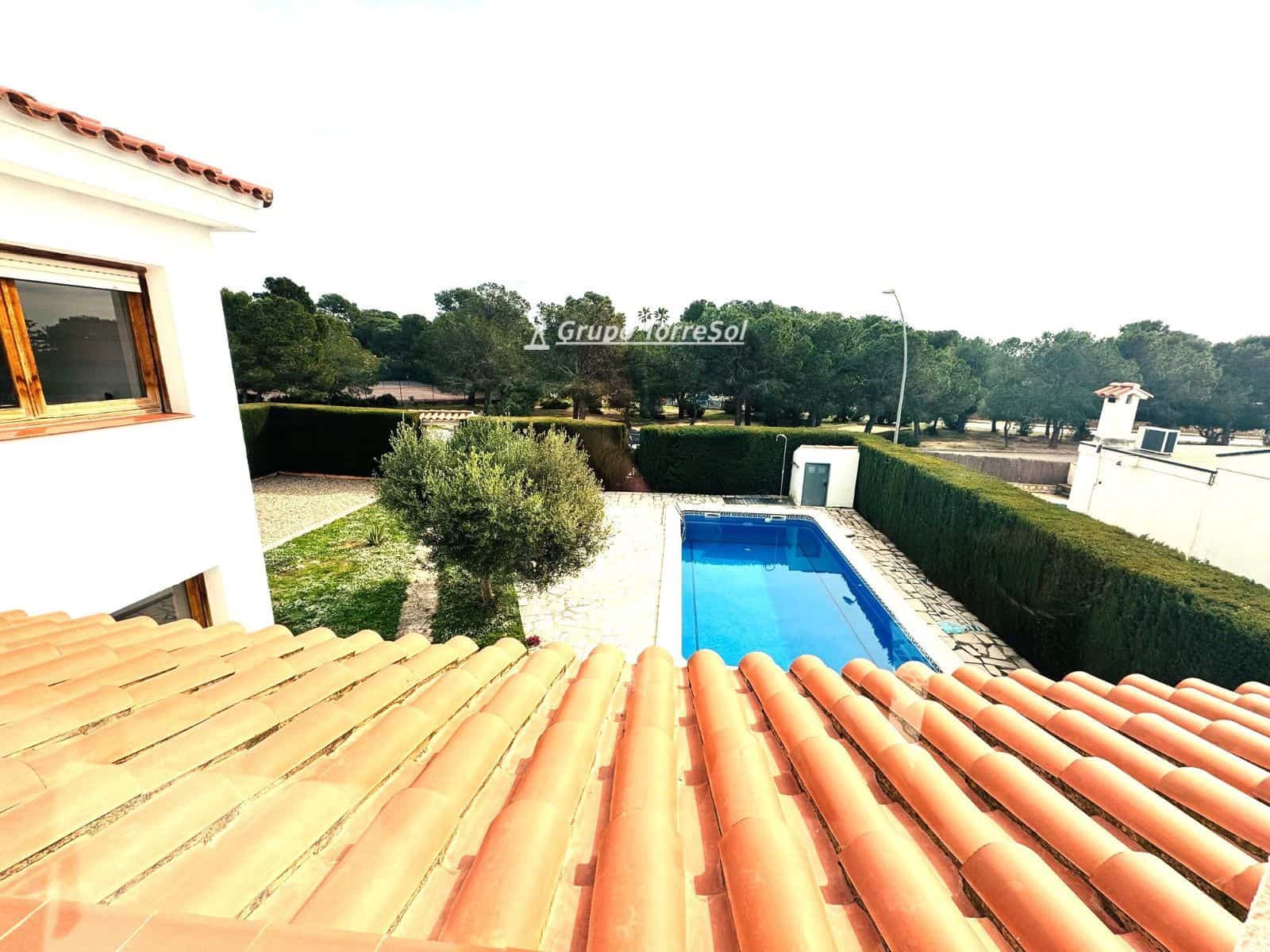 5 soverom Villa til salgs i L'Ametlla de Mar med svømmebasseng garasje - € 350 000 (Ref: 9611874)