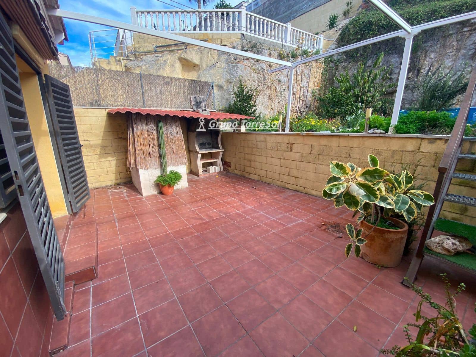 4 bedroom Townhouse for sale in Segur de Calafell with garage - € 357,000 (Ref: 9611976)