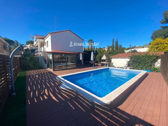 5 sypialnia Willa na sprzedaż w Cunit z basenem garażem - 399 000 € (Ref: 9611978)