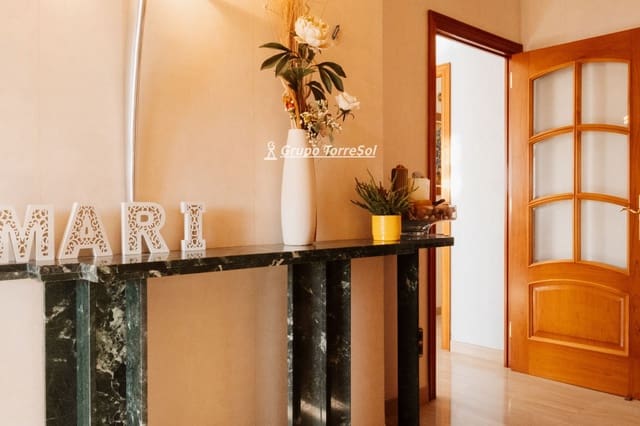 5 sovrum Lägenhet till salu i El Vendrell med garage - 290 000 € (Ref: 9614532)