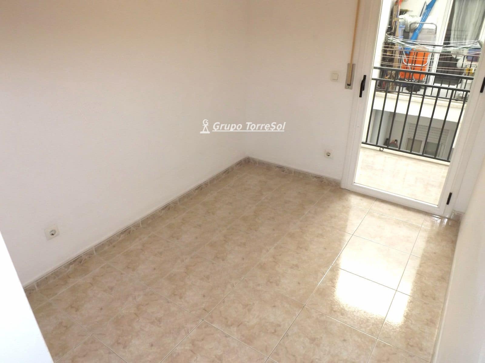 4 slaapkamer Penthouse te koop in Calafell met zwembad garage - € 297.000 (Ref: 9622906)