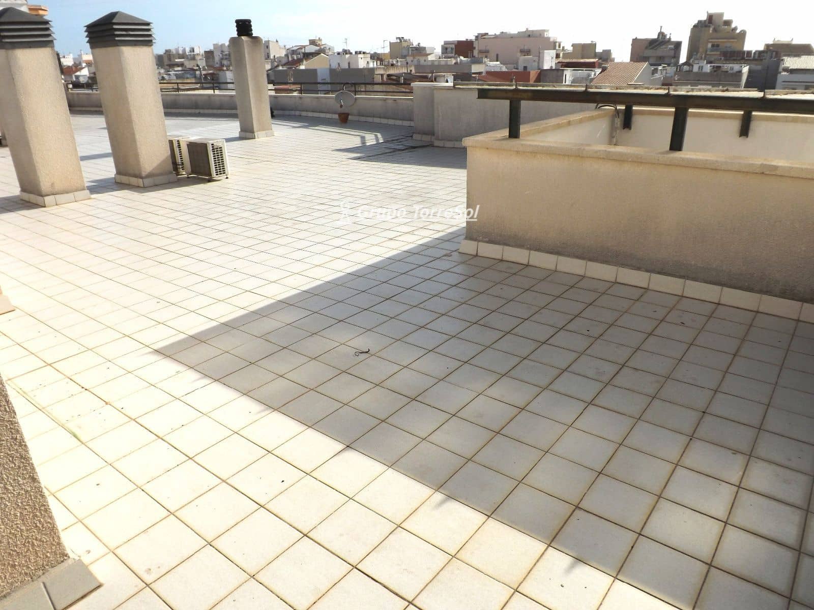 4 slaapkamer Penthouse te koop in Calafell met zwembad garage - € 297.000 (Ref: 9622906)