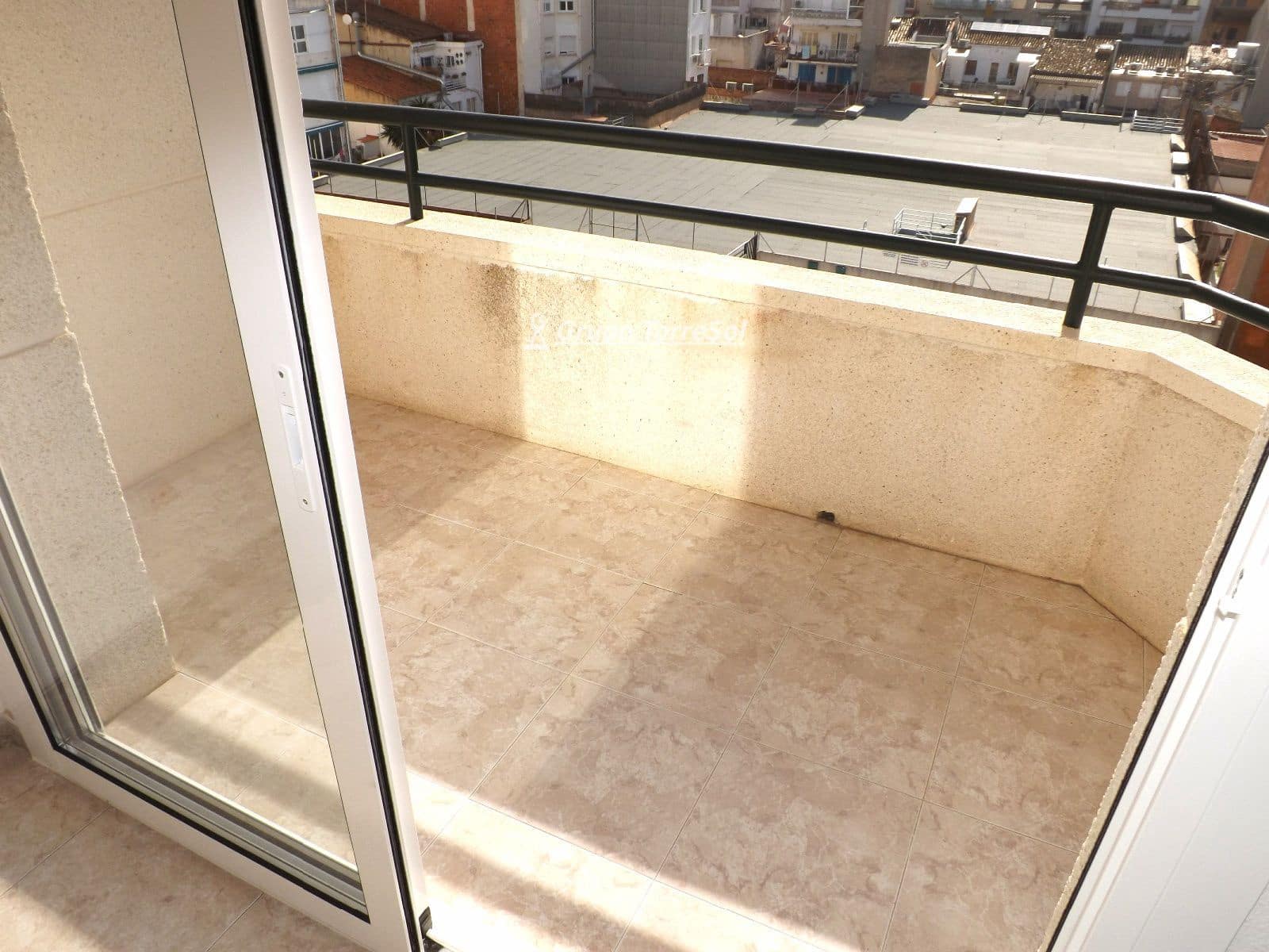 4 slaapkamer Penthouse te koop in Calafell met zwembad garage - € 297.000 (Ref: 9622906)