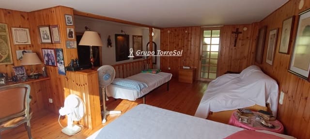 4 sovrum Hus till salu i Coma-Ruga, El Vendrell med garage - 315 000 € (Ref: 9626516)