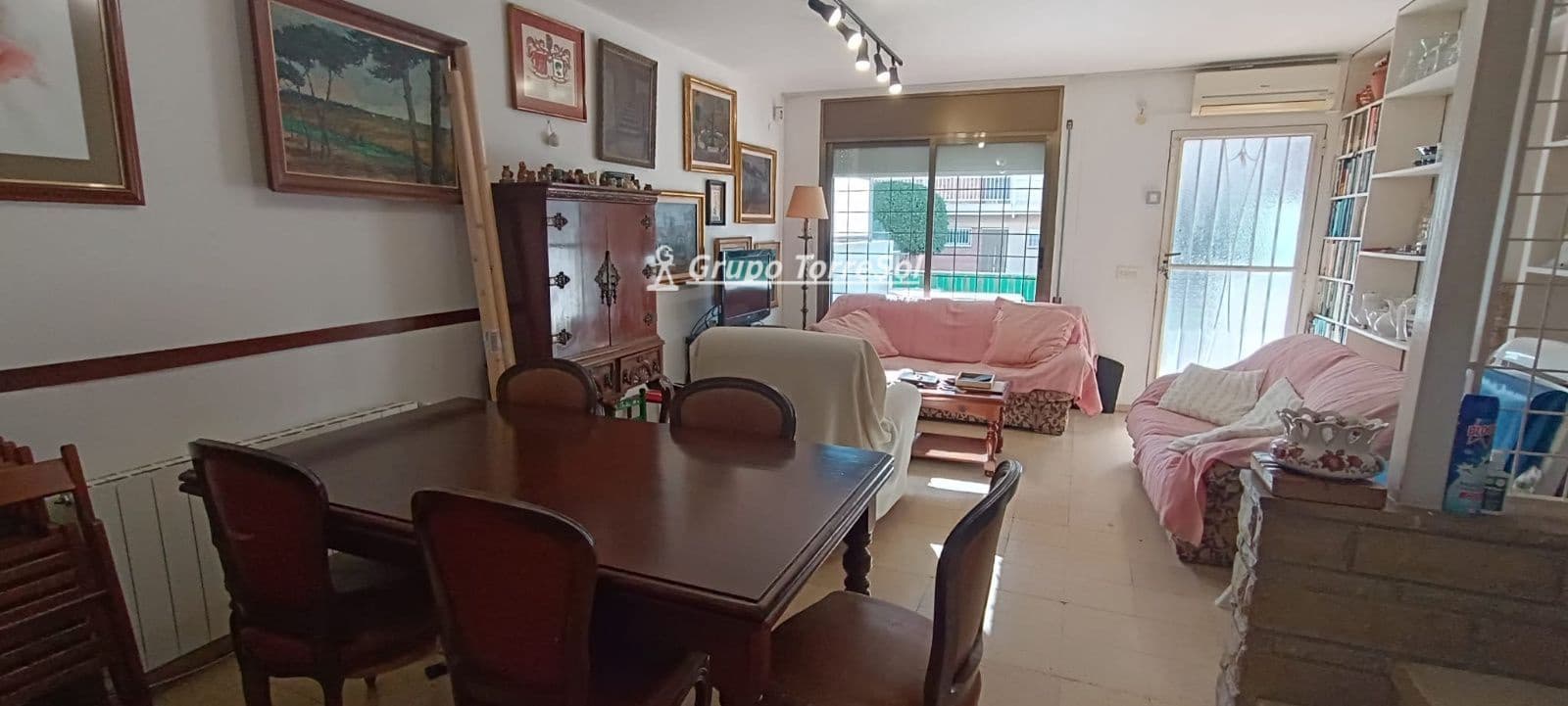 4 sovrum Hus till salu i Coma-Ruga med garage - 315 000 € (Ref: 9626516)