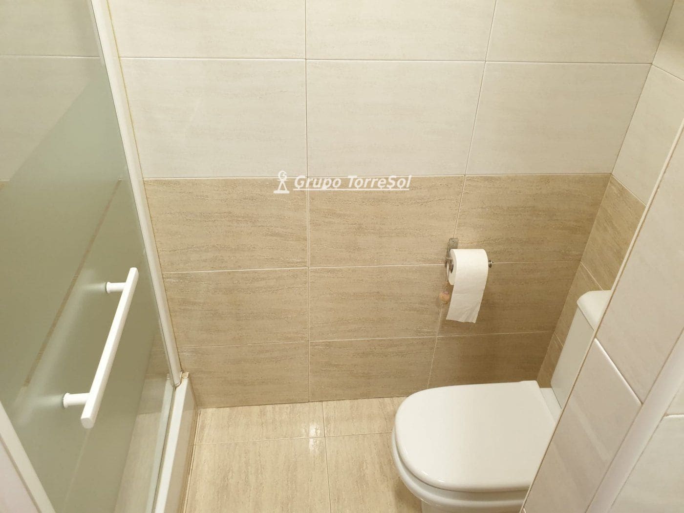 Casa de 4 habitaciones en Roda de Barà en venta con piscina - 240.000 € (Ref: 9626517)