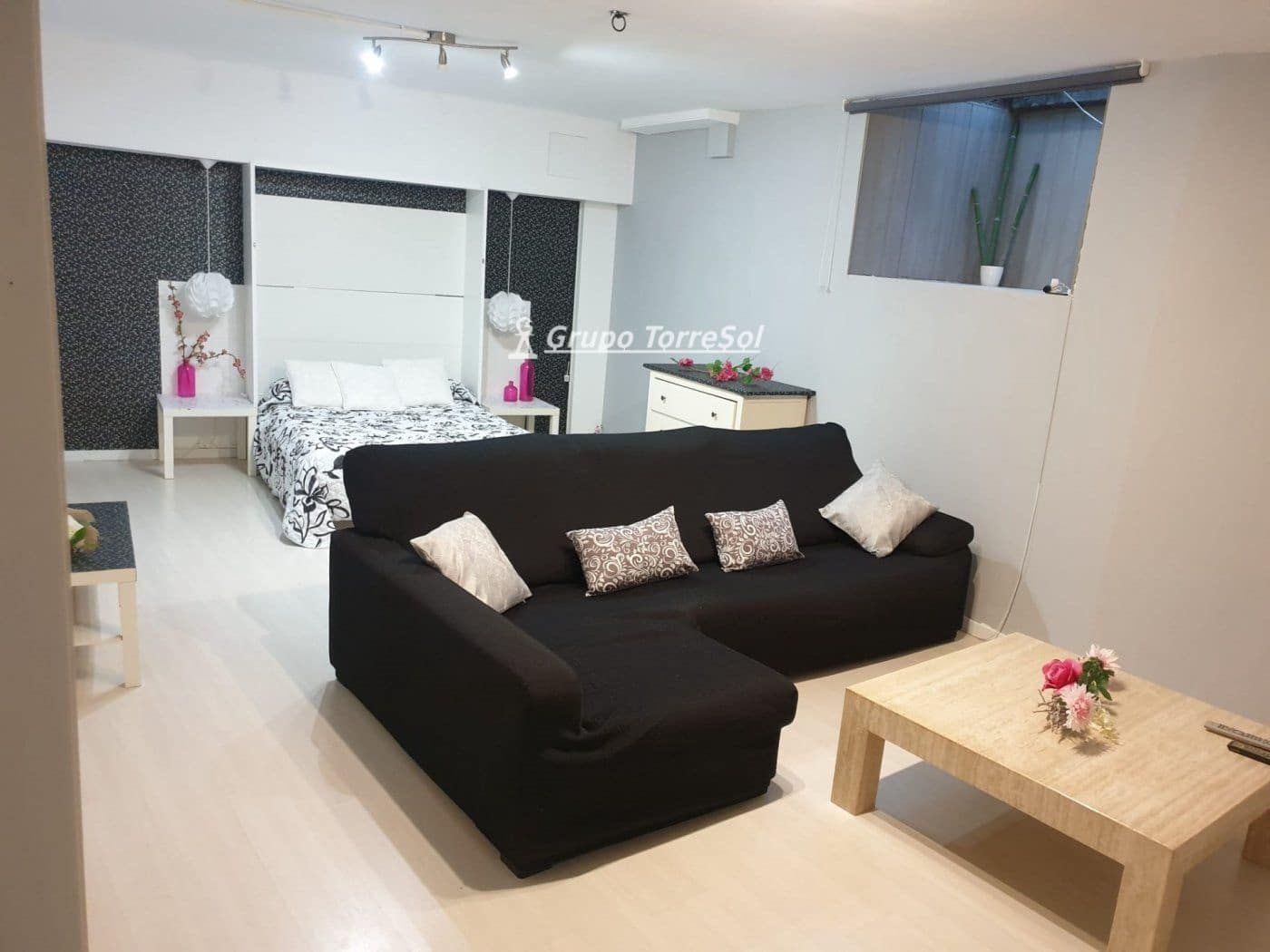 Casa de 4 habitaciones en Roda de Barà en venta con piscina - 240.000 € (Ref: 9626517)