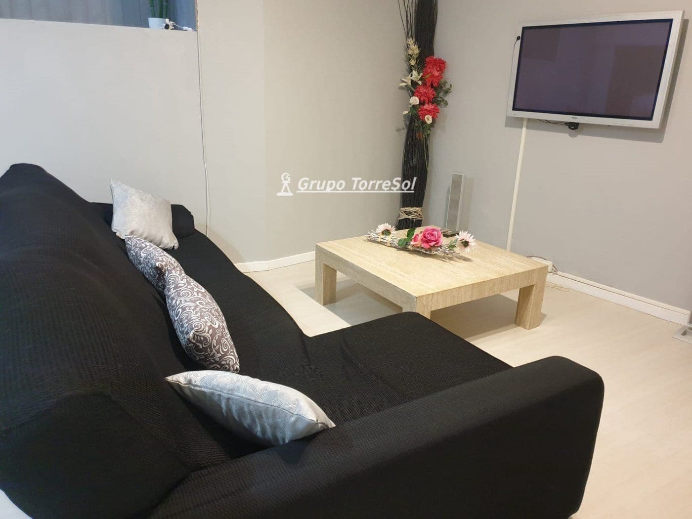 Casa de 4 habitaciones en Roda de Barà en venta con piscina - 240.000 € (Ref: 9626517)