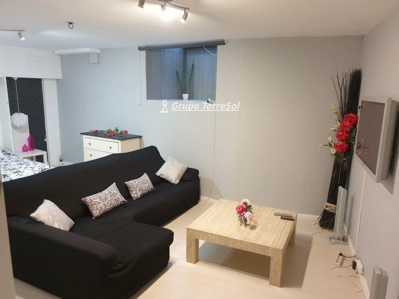 Casa de 4 habitaciones en Roda de Barà en venta con piscina - 240.000 € (Ref: 9626517)