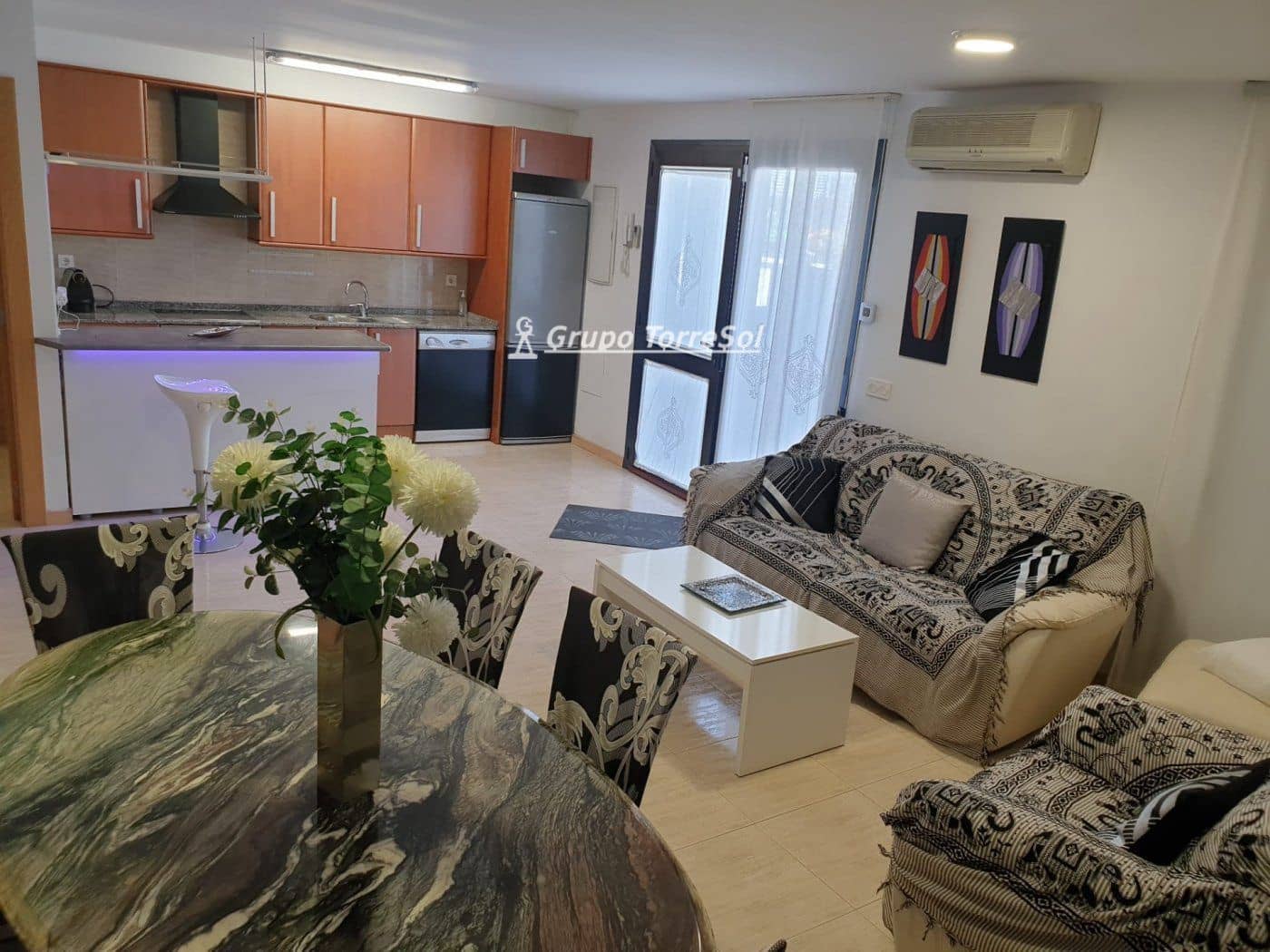 Casa de 4 habitaciones en Roda de Barà en venta con piscina - 240.000 € (Ref: 9626517)