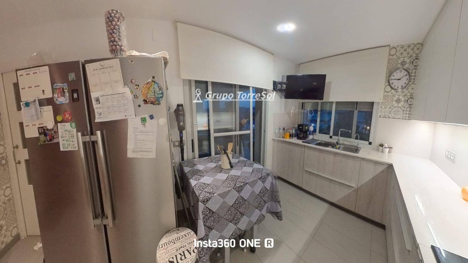 4 soveværelse Villa til salg i El Vendrell med swimmingpool garage - € 465.000 (Ref: 9626518)