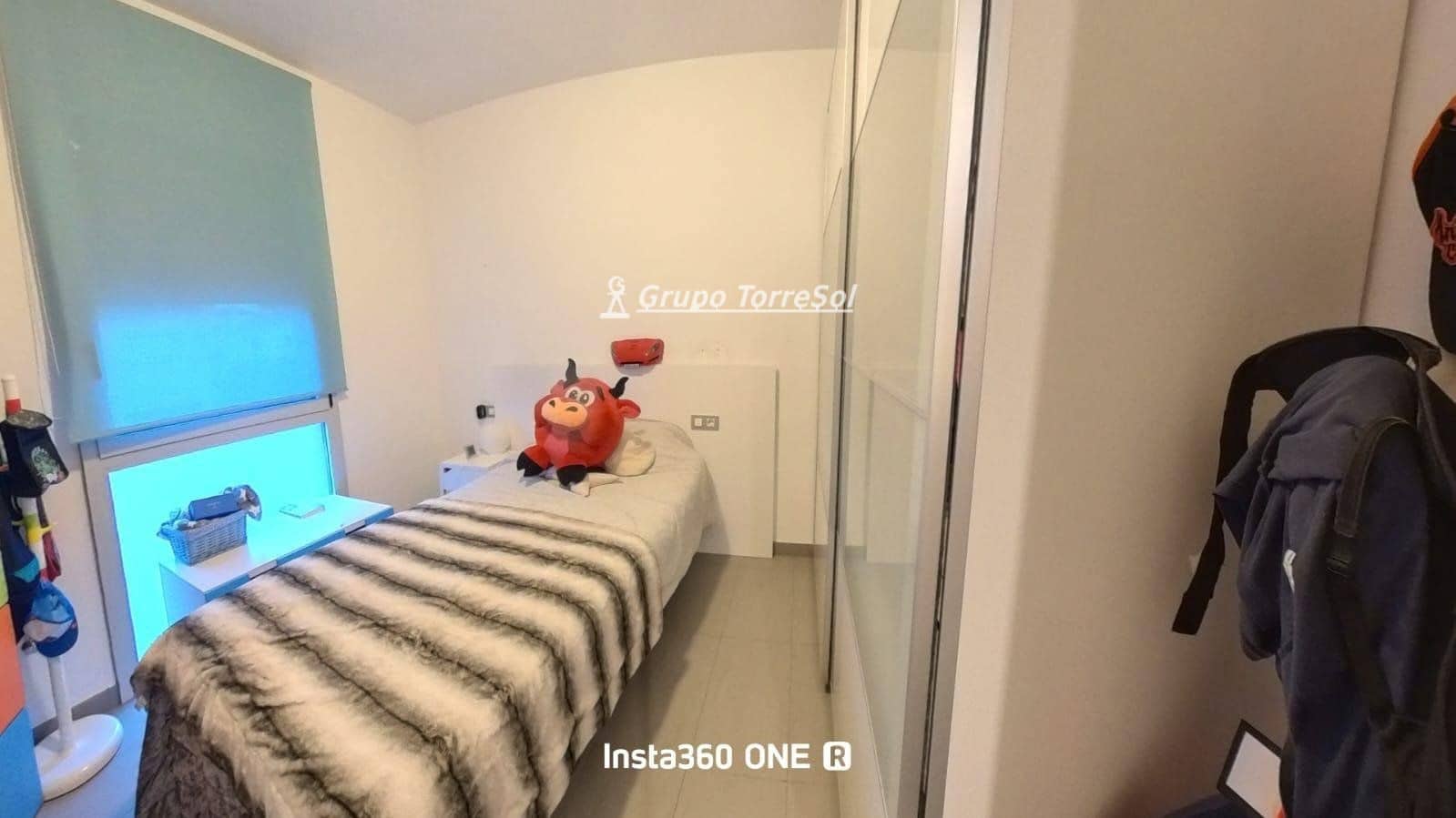 4 soveværelse Villa til salg i El Vendrell med swimmingpool garage - € 465.000 (Ref: 9626518)