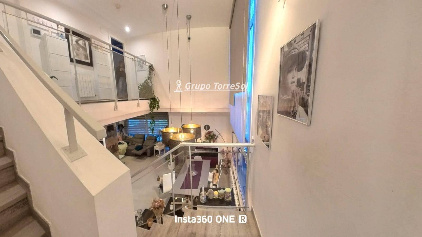 4 soveværelse Villa til salg i El Vendrell med swimmingpool garage - € 465.000 (Ref: 9626518)