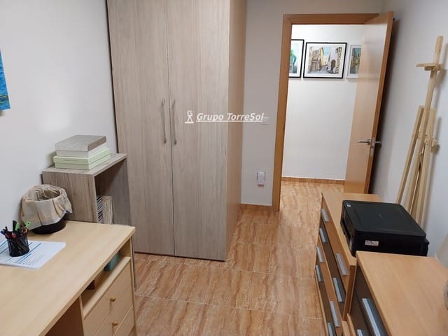 4 slaapkamer Flat te koop in Calafell - € 259.900 (Ref: 9629236)