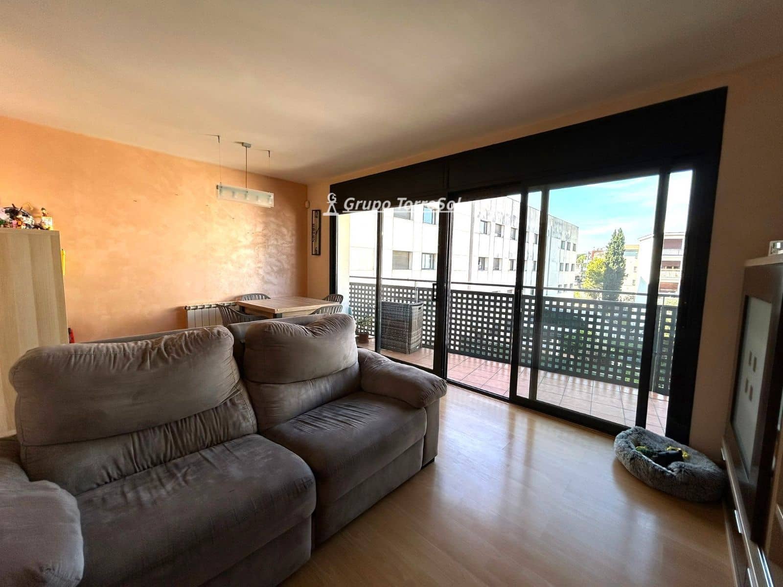 2 sypialnia Mieszkanie na sprzedaż w El Vendrell z basenem garażem - 220 000 € (Ref: 9638025)