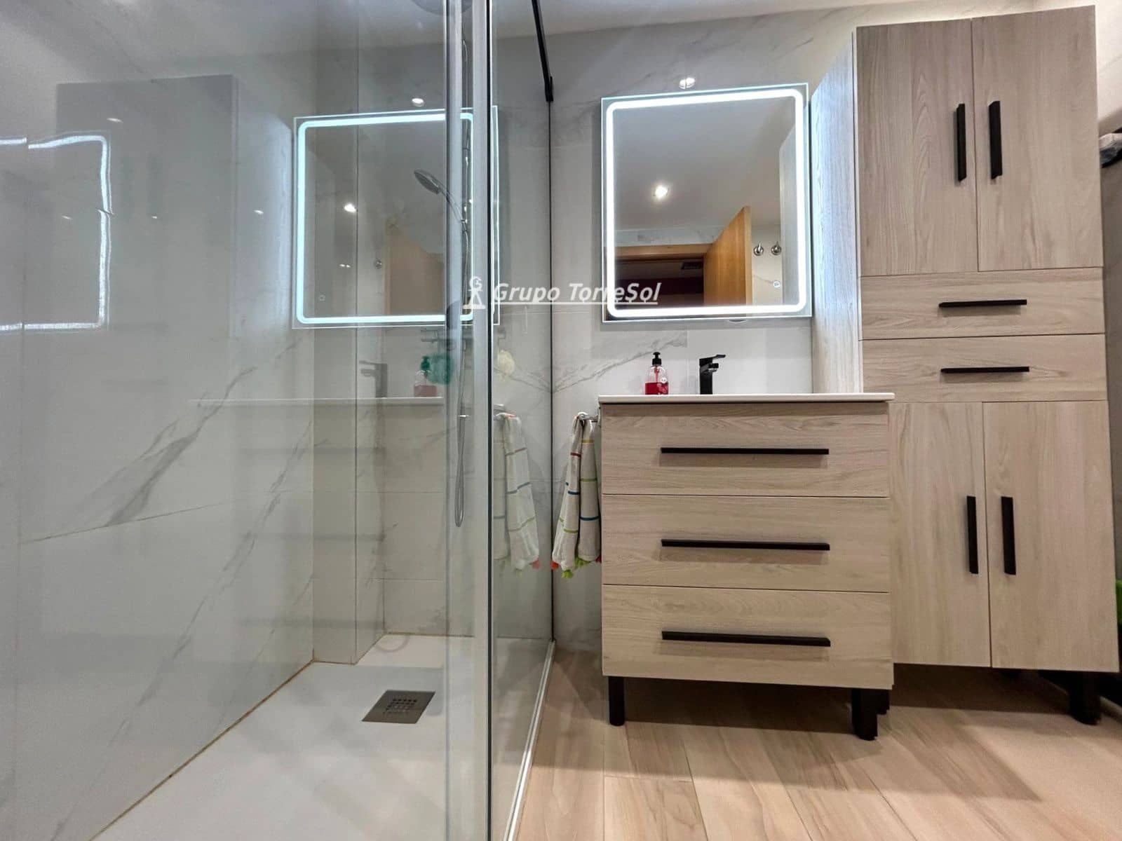 2 sypialnia Mieszkanie na sprzedaż w El Vendrell z basenem garażem - 220 000 € (Ref: 9638025)