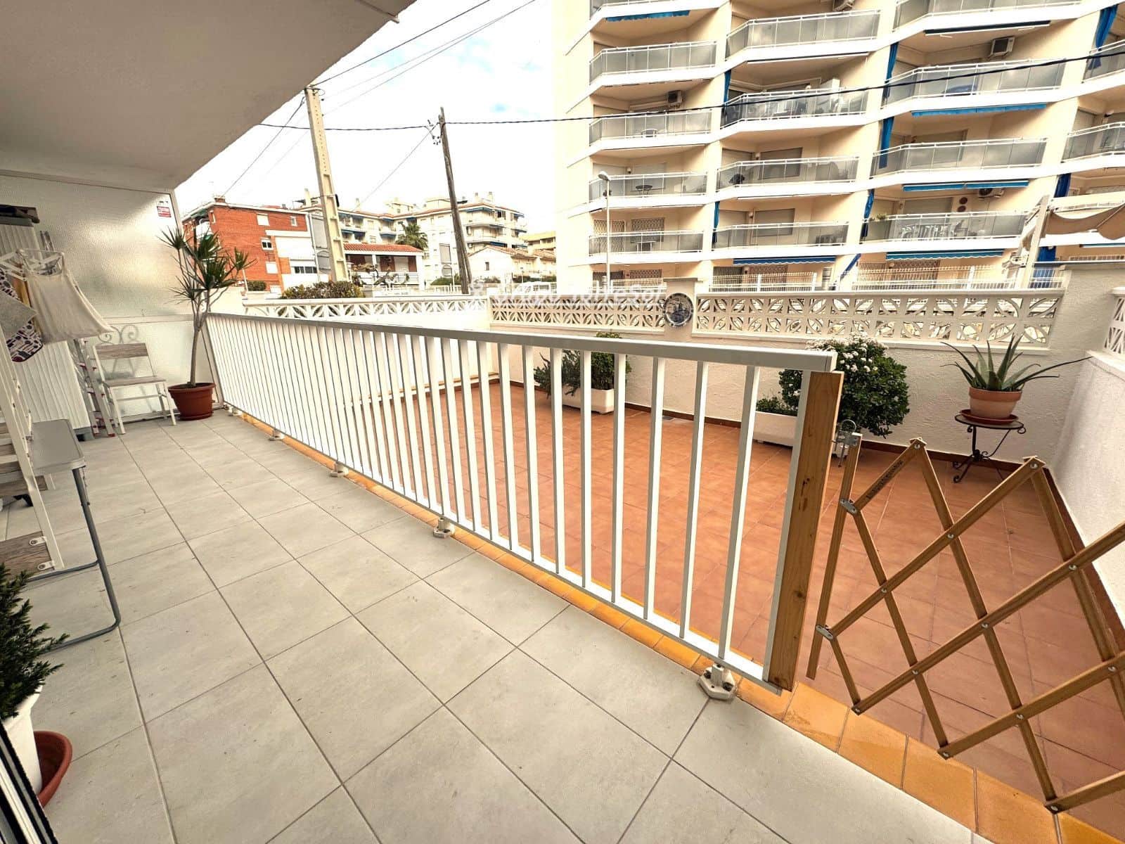 2 slaapkamer Flat te koop in Torredembarra - € 219.900 (Ref: 9645453)