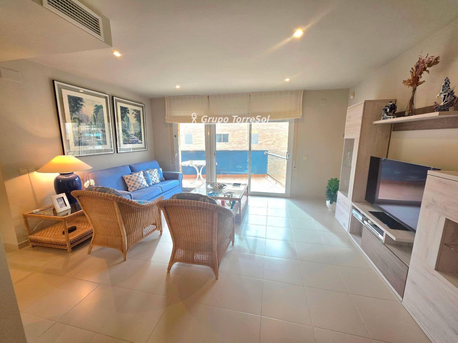 3 camera da letto Appartamento in vendita in Torredembarra con piscina garage - 399.000 € (Rif: 9645777)