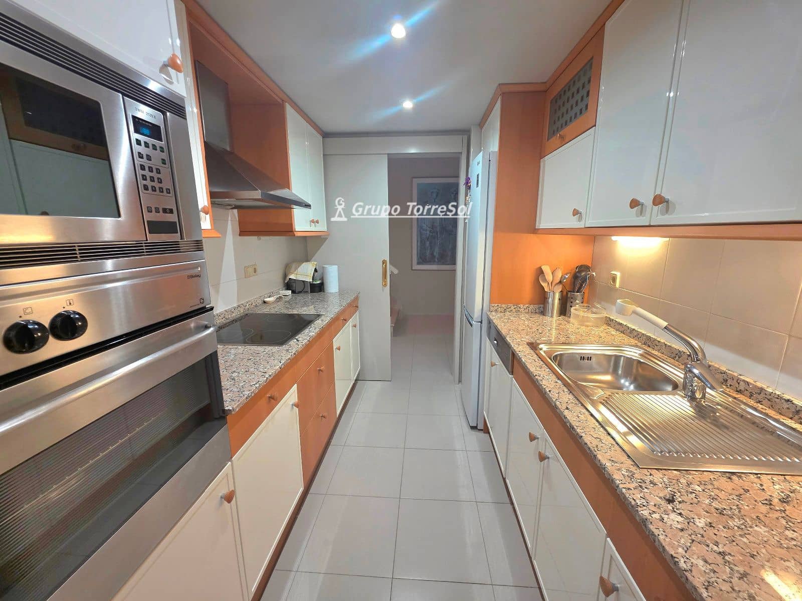 3 camera da letto Appartamento in vendita in Torredembarra con piscina garage - 399.000 € (Rif: 9645777)