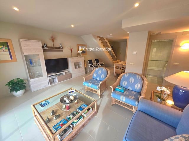 3 camera da letto Appartamento in vendita in Torredembarra con piscina garage - 399.000 € (Rif: 9645777)