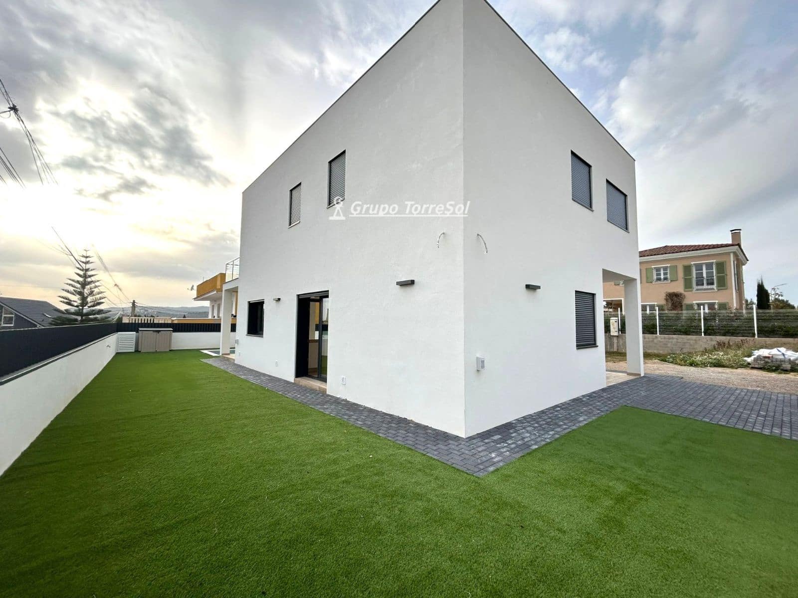 4 soverom Villa til salgs i El Vendrell med svømmebasseng garasje - € 630 000 (Ref: 9650428)