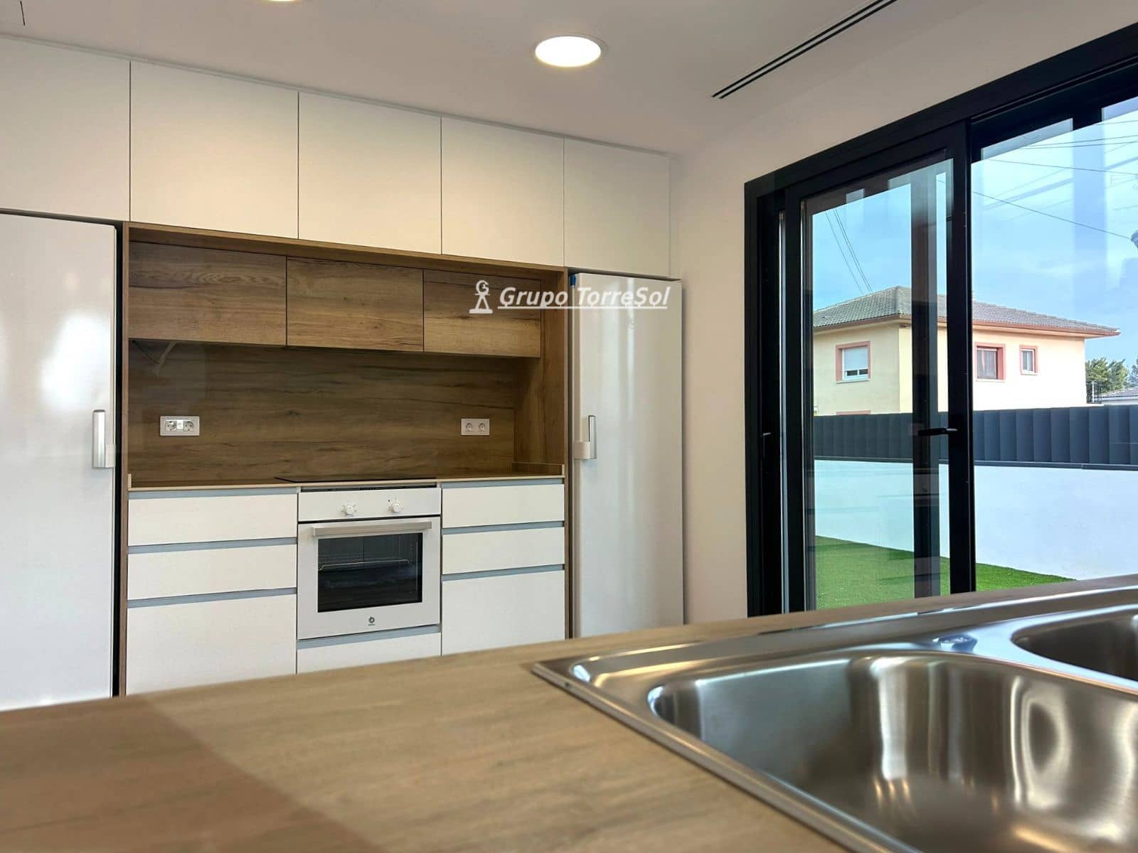 4 soverom Villa til salgs i El Vendrell med svømmebasseng garasje - € 630 000 (Ref: 9650428)