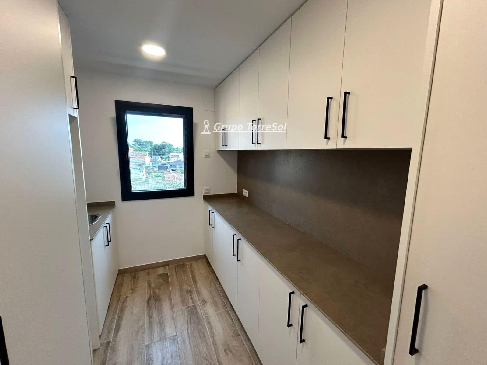 4 soverom Villa til salgs i El Vendrell med svømmebasseng garasje - € 630 000 (Ref: 9650428)