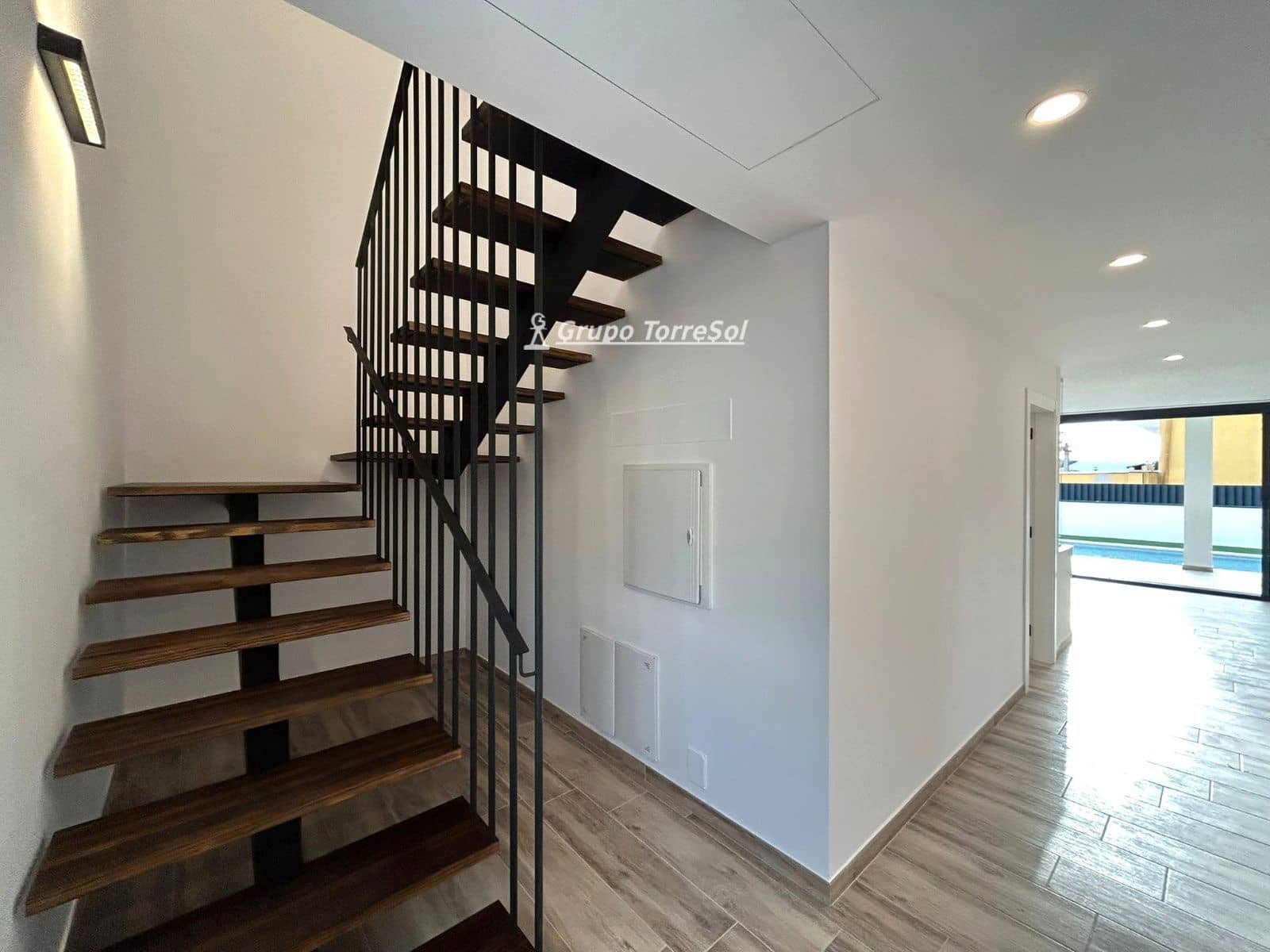 4 soverom Villa til salgs i El Vendrell med svømmebasseng garasje - € 630 000 (Ref: 9650428)