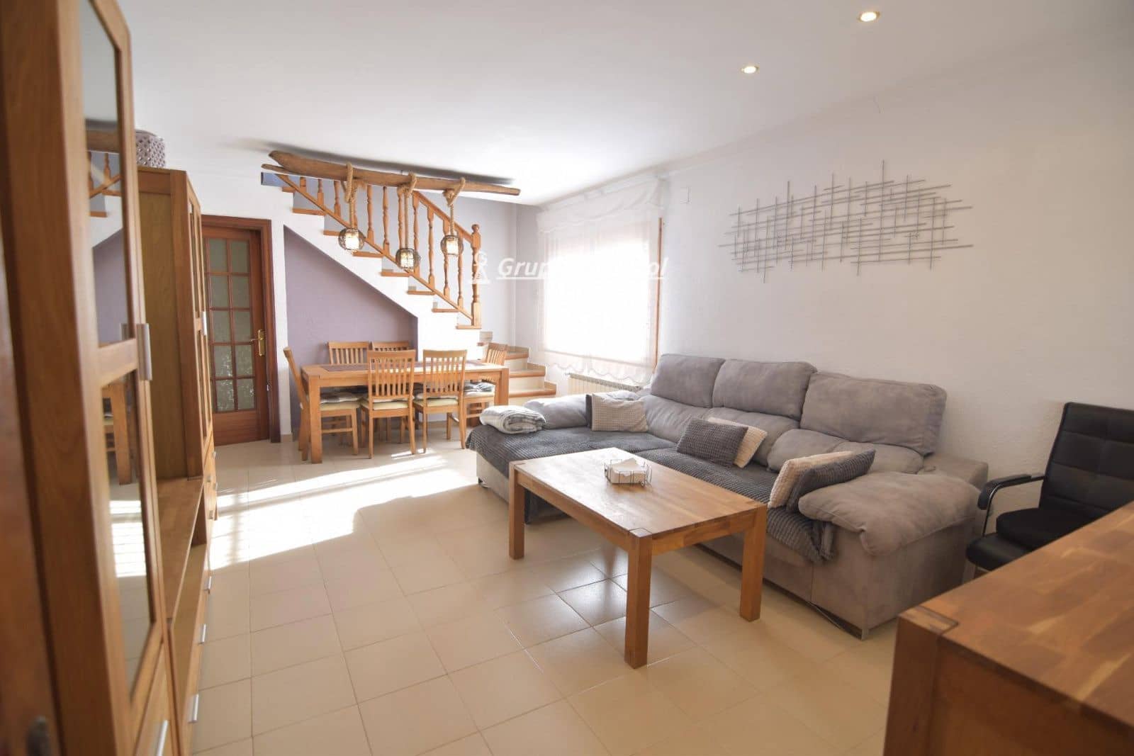 Villa for sale in El Vendrell with garage - € 295,000 (Ref: 9650933)
