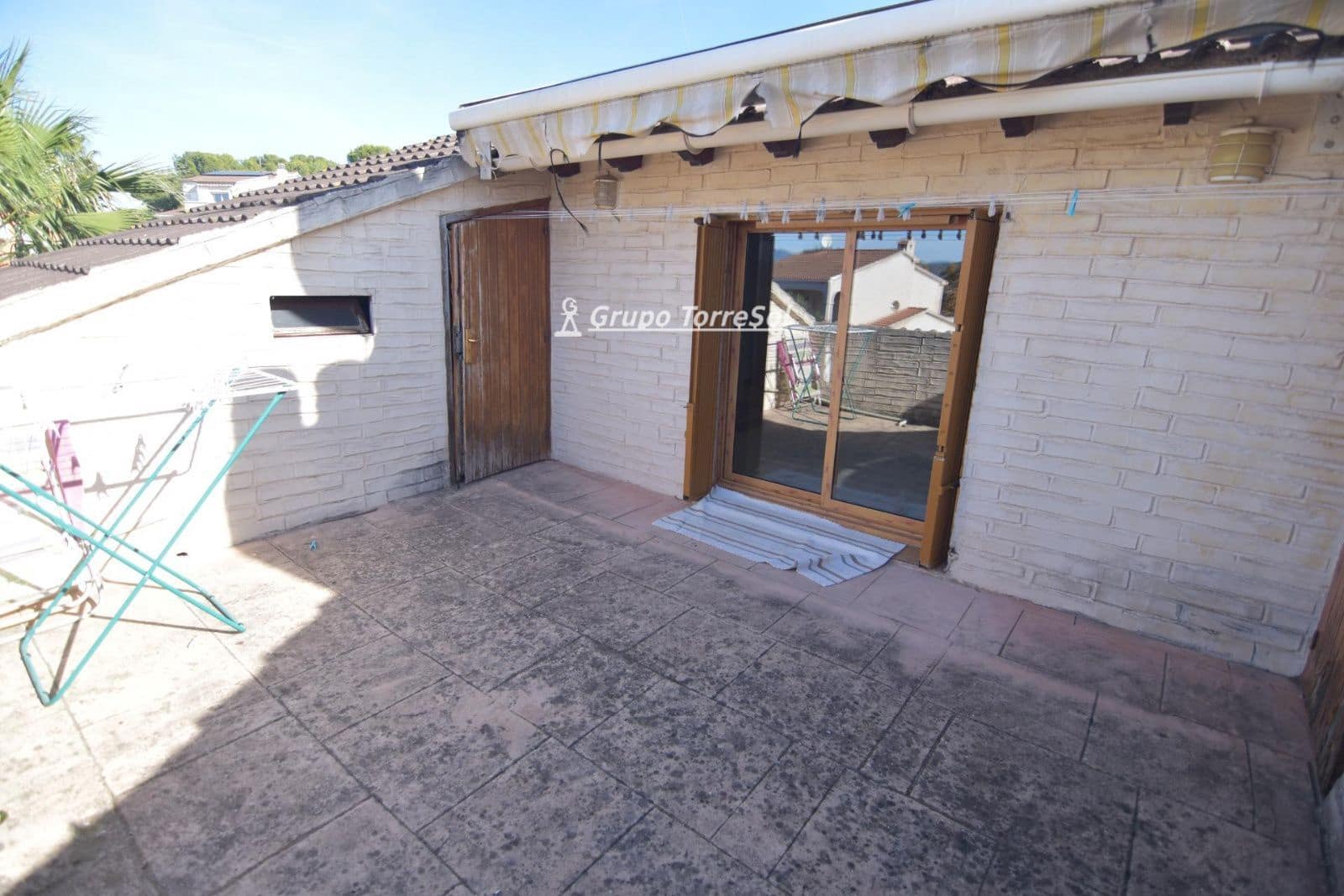 Villa for sale in El Vendrell with garage - € 295,000 (Ref: 9650933)