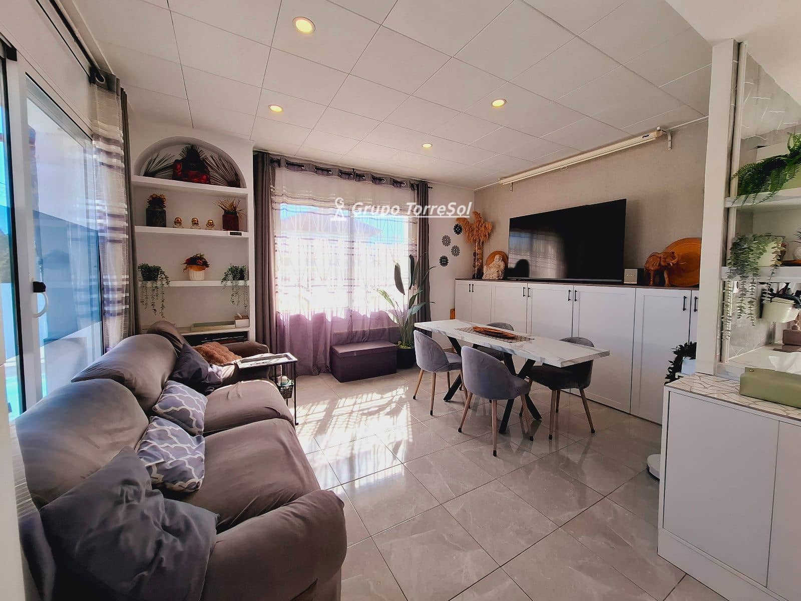 4 bedroom Villa for sale in Cunit with pool garage - € 425,000 (Ref: 9656871)