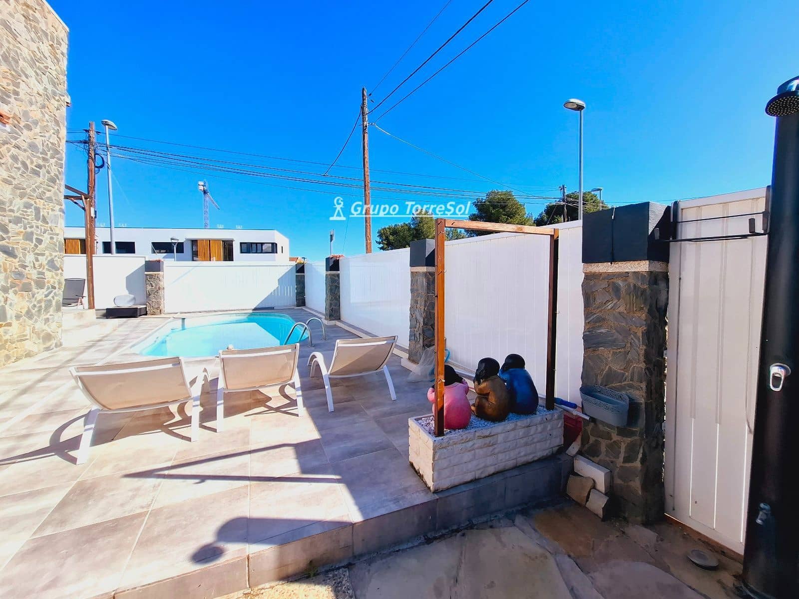 4 bedroom Villa for sale in Cunit with pool garage - € 425,000 (Ref: 9656871)