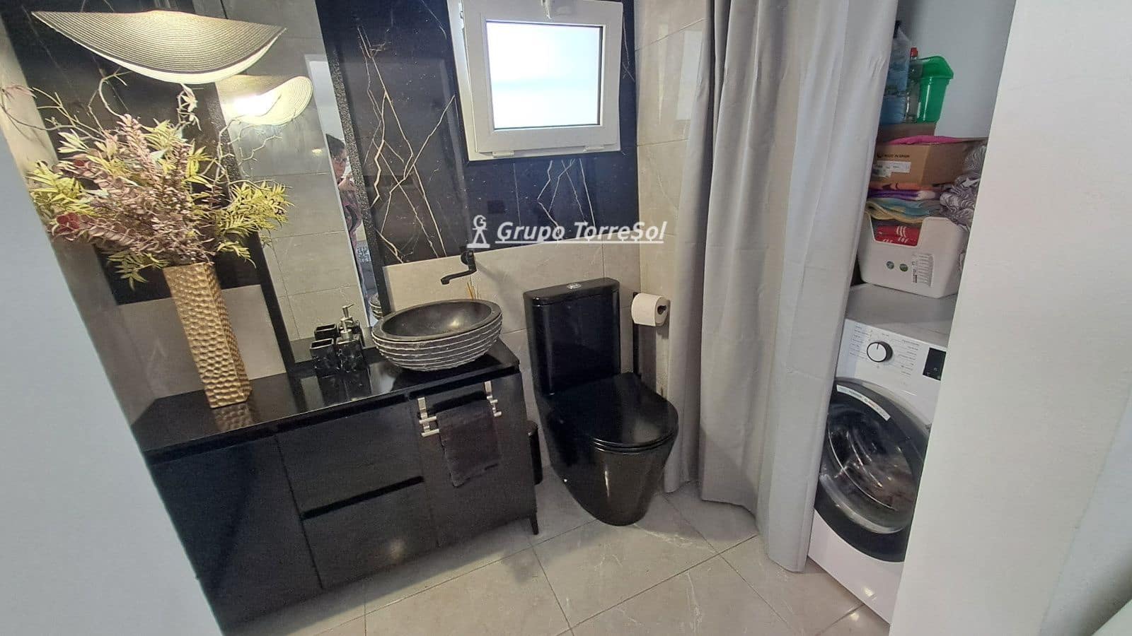 4 bedroom Villa for sale in Cunit with pool garage - € 425,000 (Ref: 9656871)