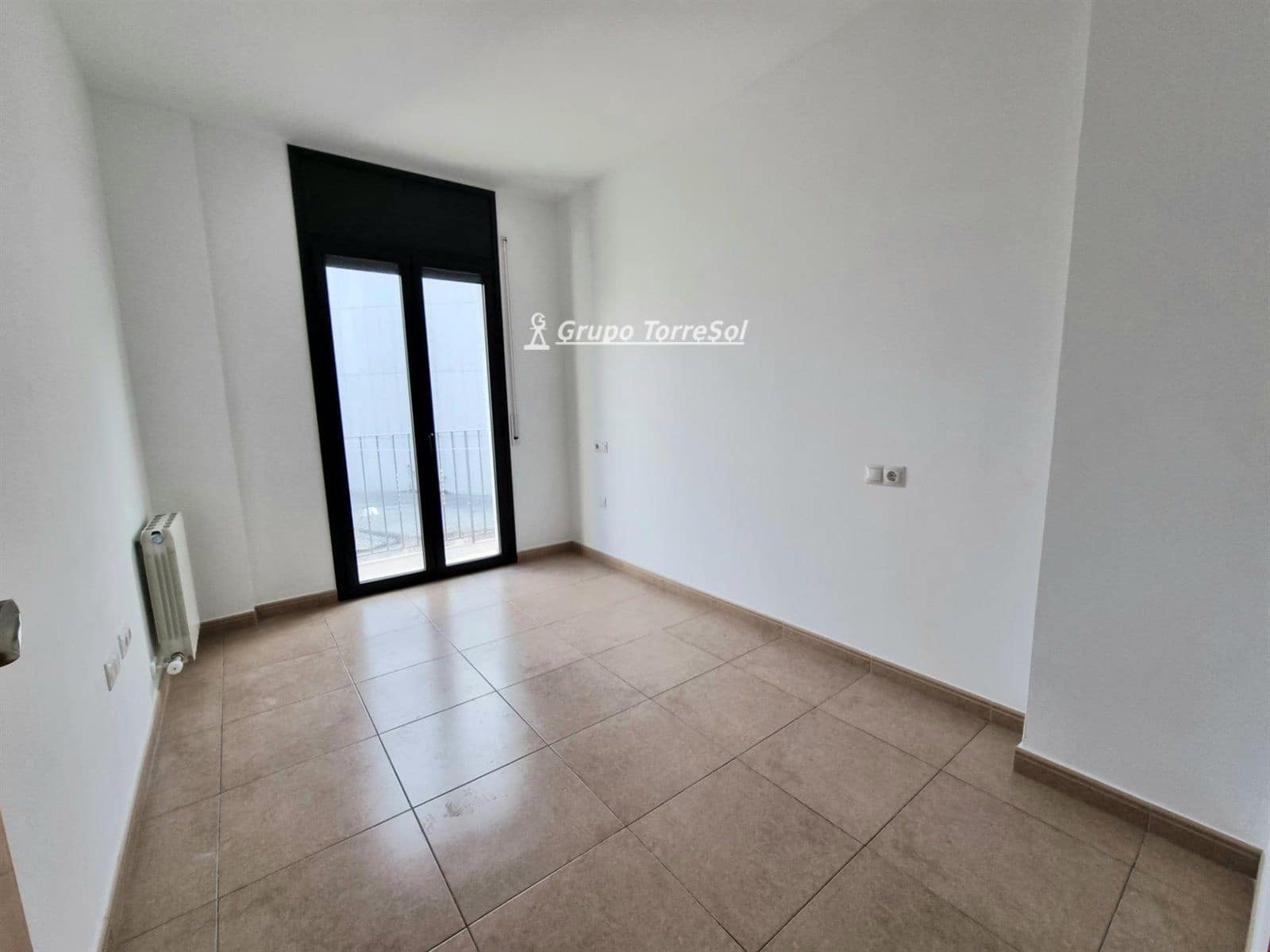 2 chambre Appartement à vendre à Torredembarra avec piscine garage - 159 000 € (Ref: 9667177)