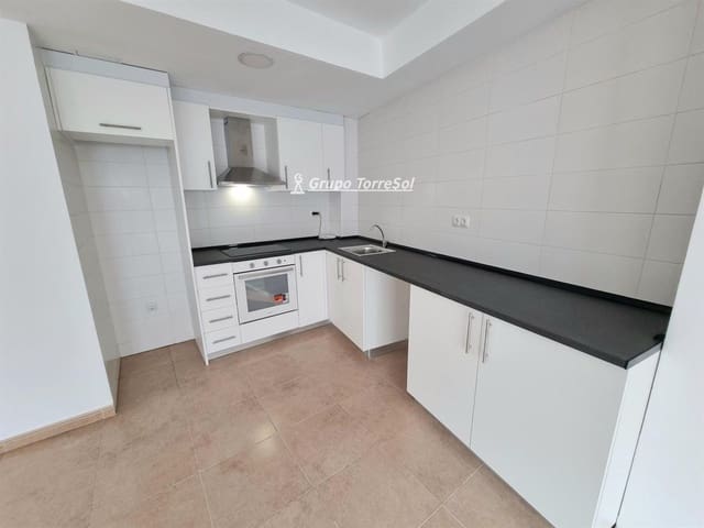 2 slaapkamer Flat te koop in Torredembarra met zwembad garage - € 159.000 (Ref: 9667177)