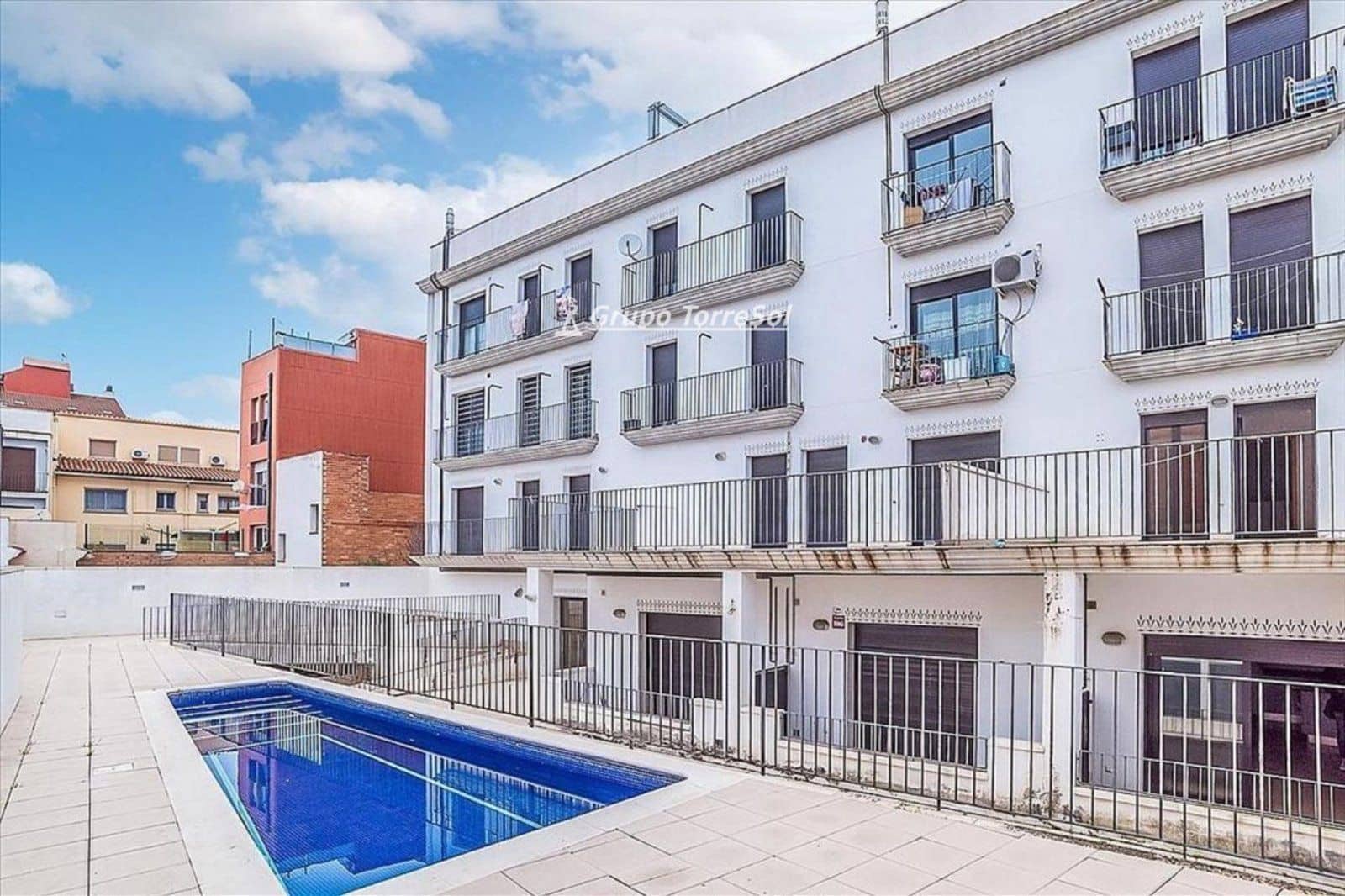 2 chambre Appartement à vendre à Torredembarra avec piscine garage - 159 000 € (Ref: 9667177)