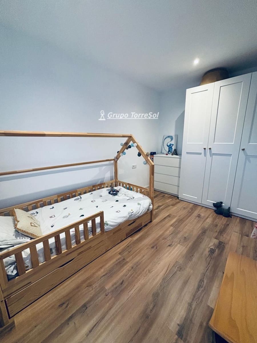 4 Zimmer Haus zu verkaufen in Castellet i la Gornal mit Pool Garage - 356.500 € (Ref: 9669710)