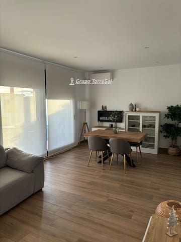 4 quarto Casa em Banda para venda em Castellet i la Gornal com piscina garagem - 356 500 € (Ref: 9669710)