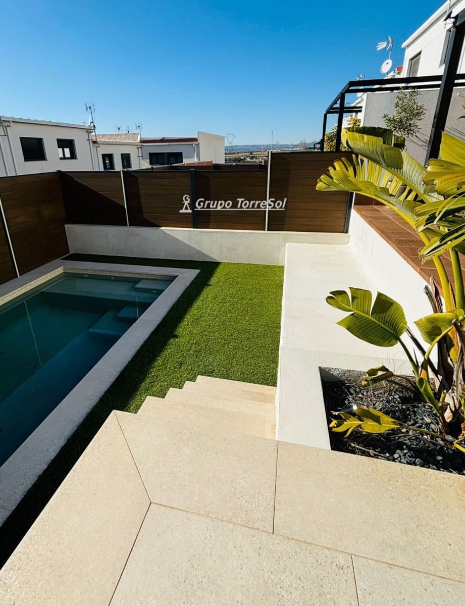 4 Zimmer Haus zu verkaufen in Castellet i la Gornal mit Pool Garage - 356.500 € (Ref: 9669710)