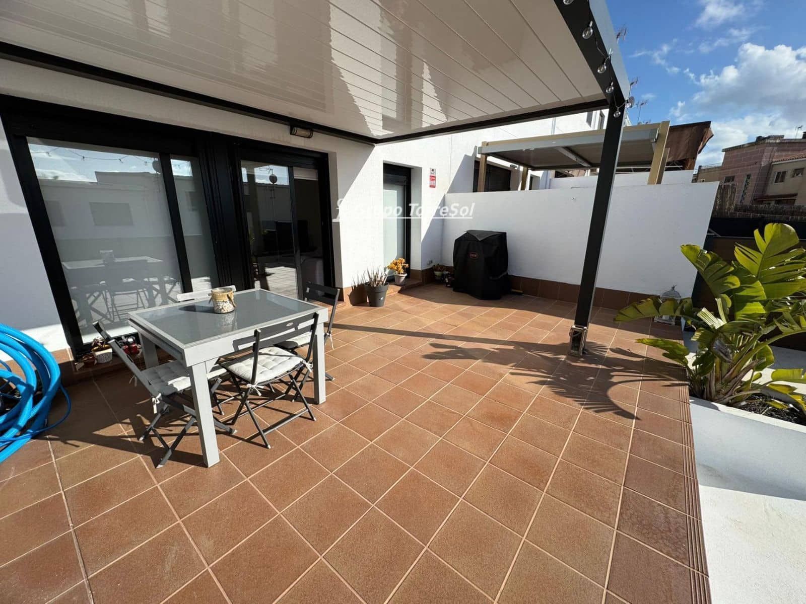 4 Zimmer Haus zu verkaufen in Castellet i la Gornal mit Pool Garage - 356.500 € (Ref: 9669710)