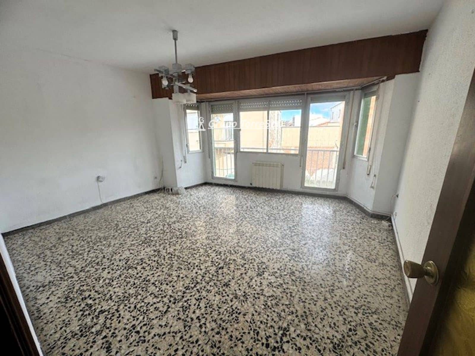 3 bedroom Penthouse for sale in El Vendrell - € 148,500 (Ref: 9669711)